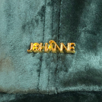 Johanne-Signature Wildlederkappe